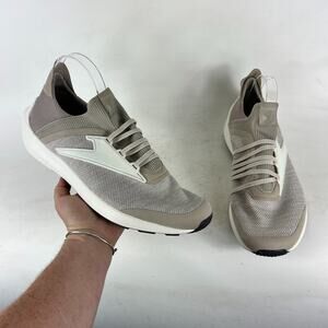 Reebok Run Sneakers Men's 9 Brown White Slip-On Low Top Running Athletic Shoes